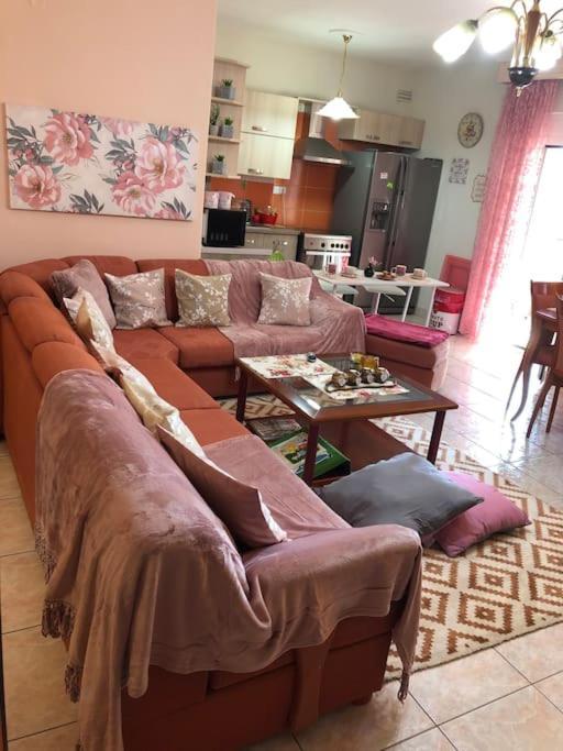 Effrosynis Appartment テッサロニキ エクステリア 写真